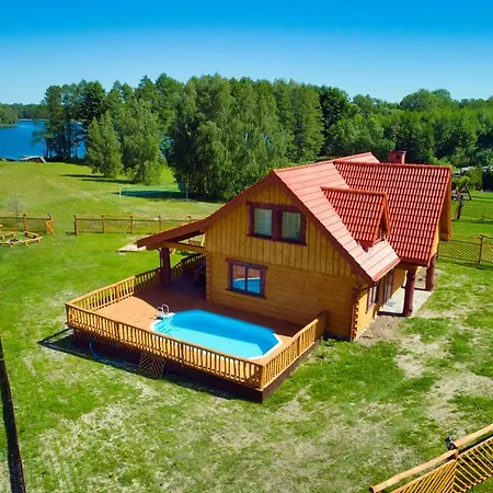 Rezydencja Limajno Villa *